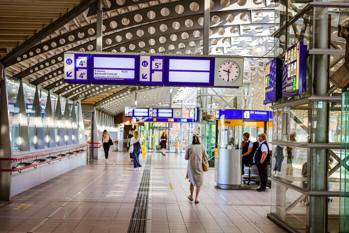 Dag 1 estafettestaking NS