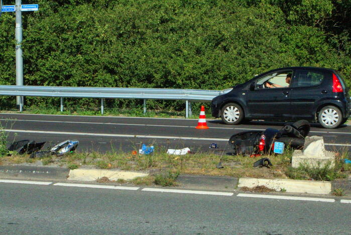 Scooterrijder ernstig gewond bij ongeluk