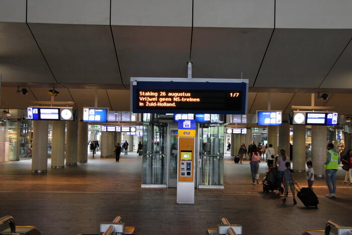 Erg stil op centraal station door staking NS-personeel
