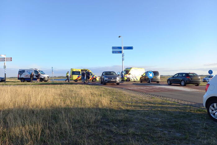 Persoon zwaargewond bij verkeersongeval