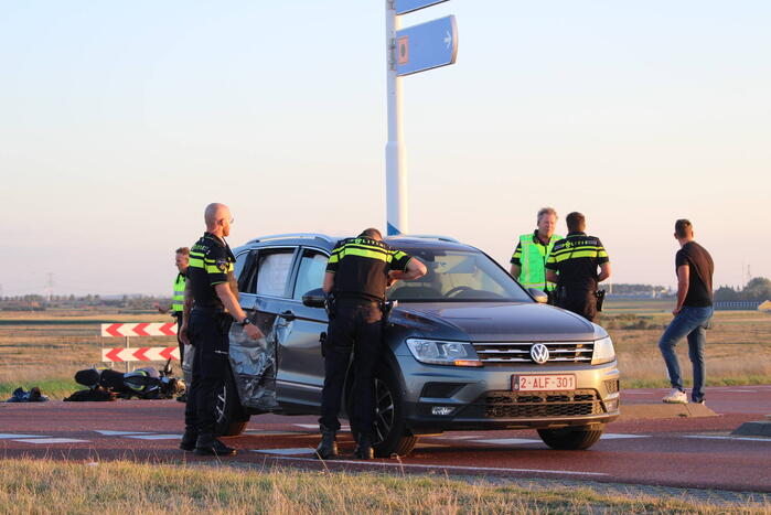 Persoon zwaargewond bij verkeersongeval