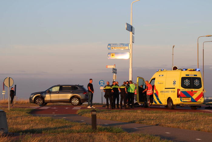 Persoon zwaargewond bij verkeersongeval