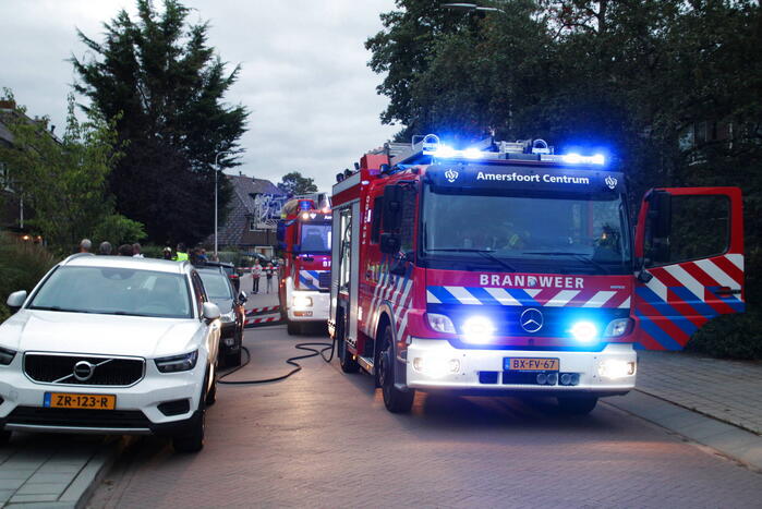 Straat afgezet vanwege brand in schoorsteen
