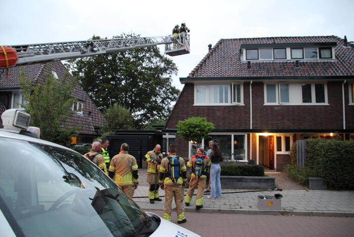 Straat afgezet vanwege brand in schoorsteen