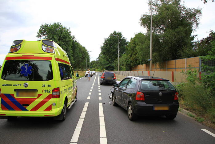 Veel schade na kop-staart aanrijding