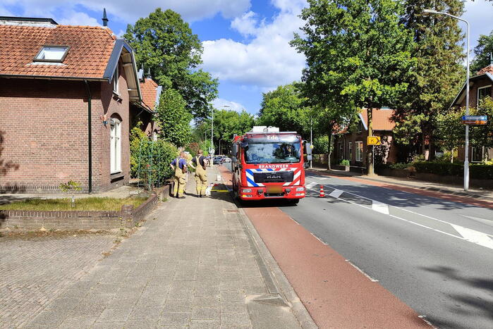 Brandweerwagen onderweg naar brand in botsing met auto