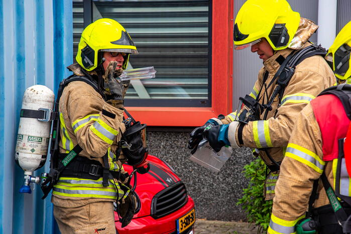 Brandweer doet onderzoek naar gedumpt afval