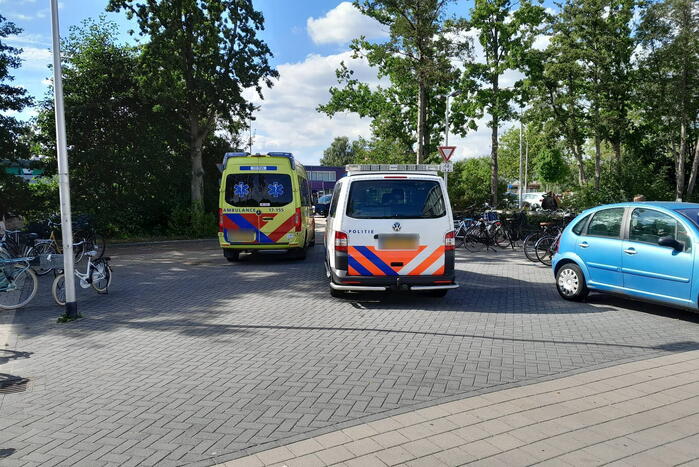 Fietsster gewond na verkeersongeval met auto