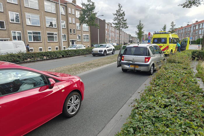 Persoon gewond bij kop-staart botsing