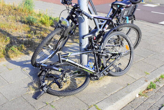 Kind gewond bij aanrijding met auto