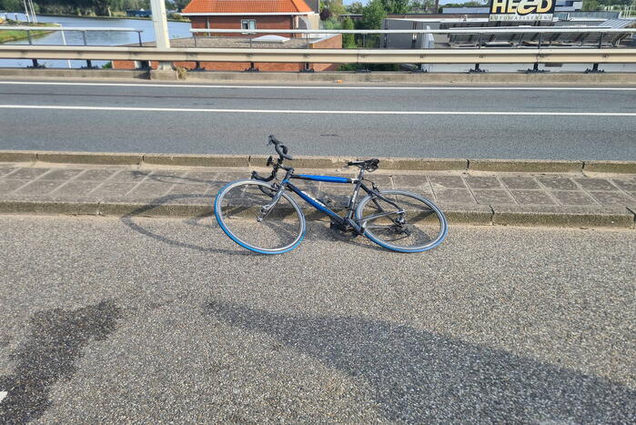 Wielrenner gewond bij botsing met fietser