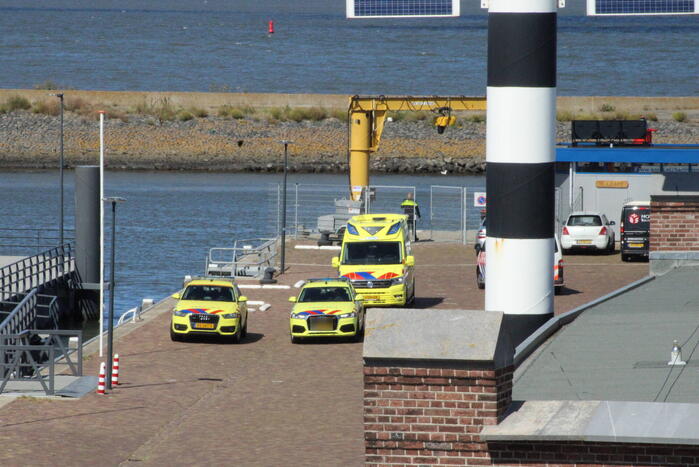 Minderjarig meisje overleden op schip door afgebroken giek