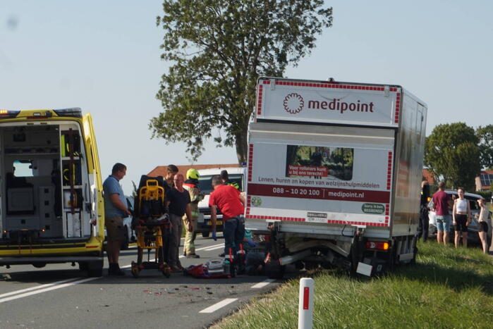 Meerdere voertuigen betrokken bij botsing