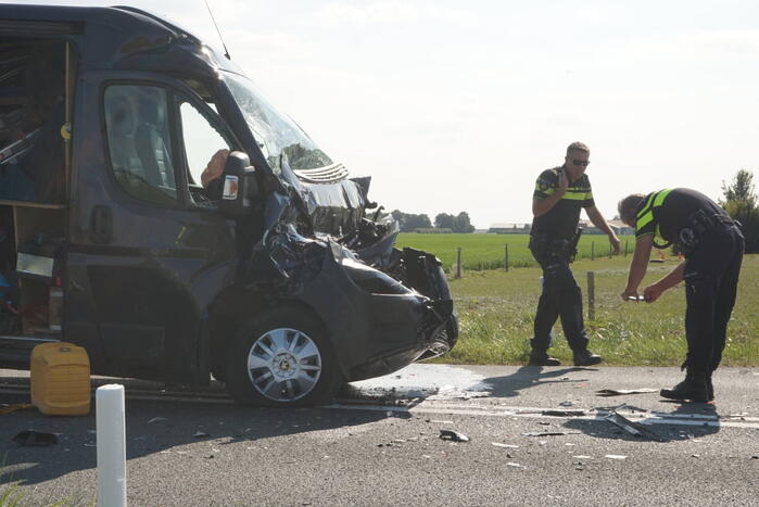 Meerdere voertuigen betrokken bij botsing