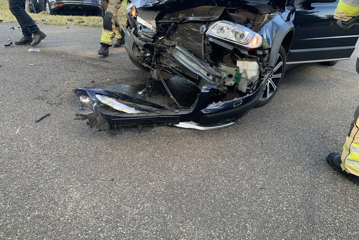 Auto in greppel na ongeval