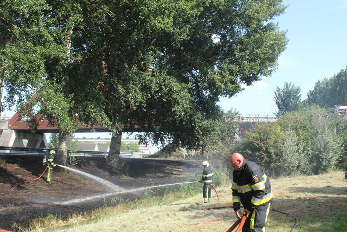 Flinke stook berm verwoest vanwege brand