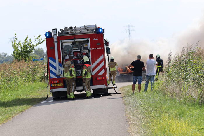 Traktor verwoest vanwege brand