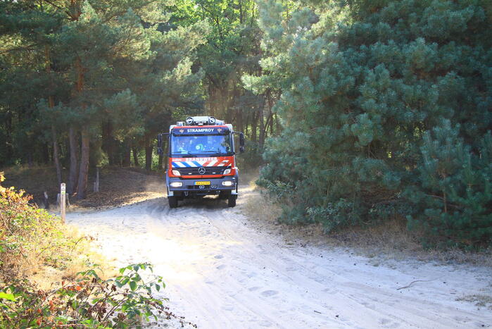Brandweer ingezet voor stookvuur in bos