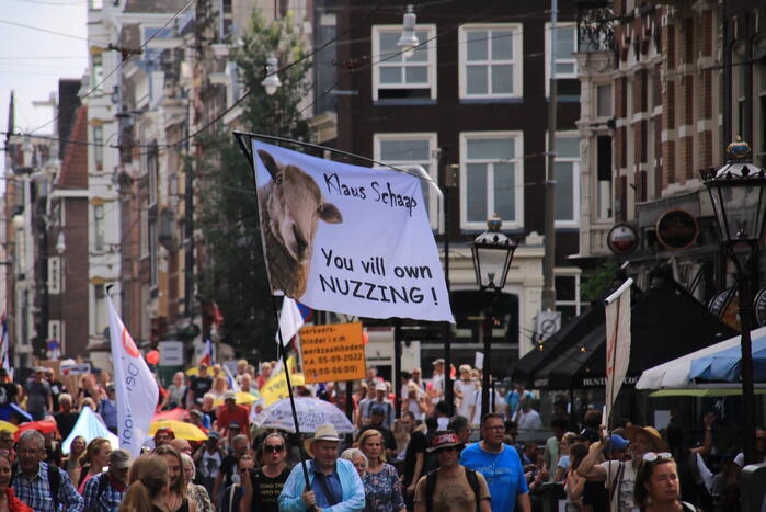 Demonstratie tegen kabinet