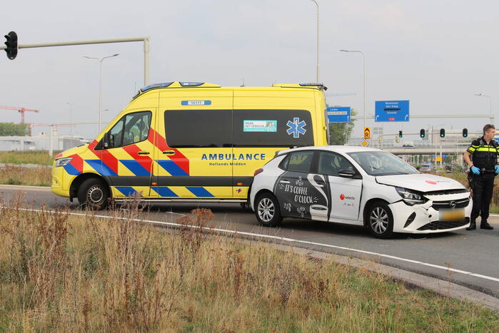 Schade bij ongeval tussen twee voertuigen