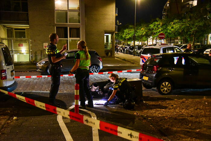Persoon neergestoken na ruzie op straat