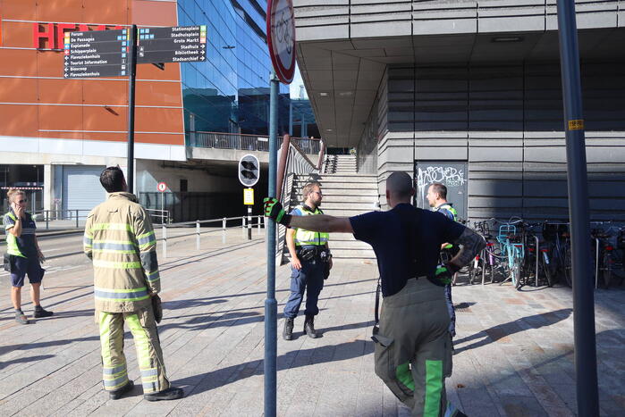 De nieuwe bibliotheek ontruim vanwege brand
