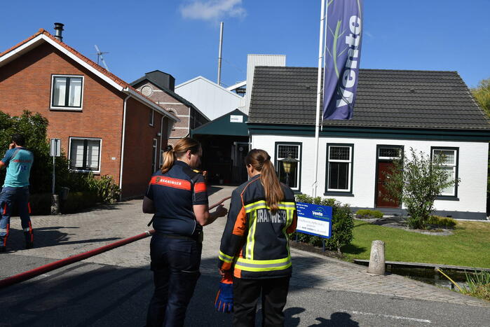 Grote brand bij Vente Paardenvoeding