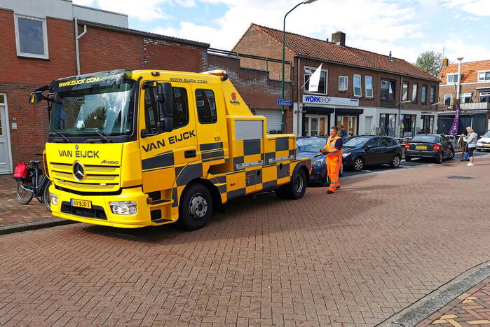 Jumbo vrachtwagen veroorzaakt schade