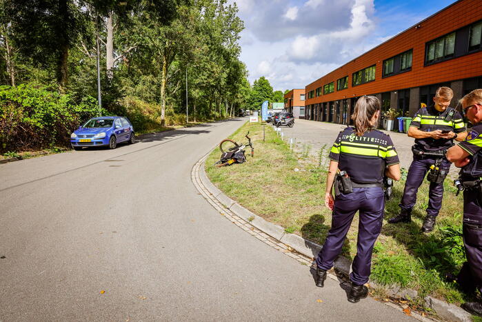 Vrouw op speed pedelec gewond bij botsing