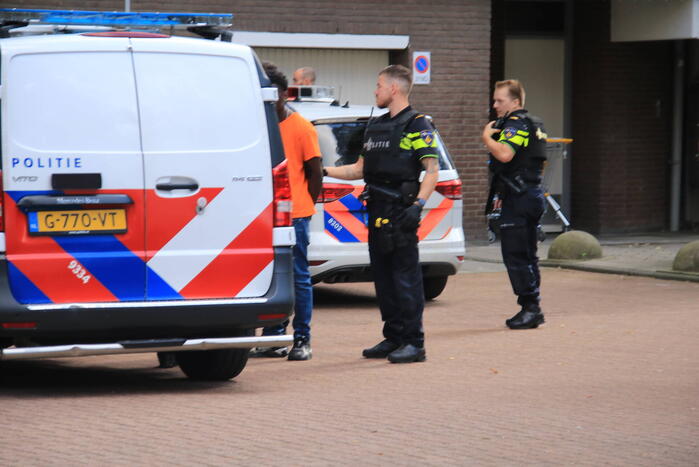 Persoon aangehouden na schietpartij