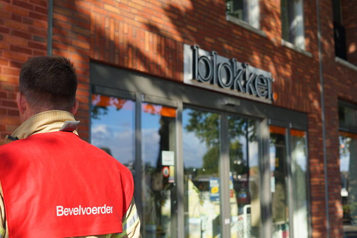 Brandweer ingezet voor waterlekkage in winkels