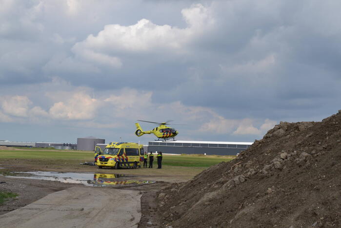 Motorcrosser ernstig gewond na val