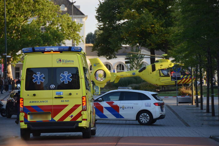 Twee zwaargewonden aangetroffen, één persoon raakt te water