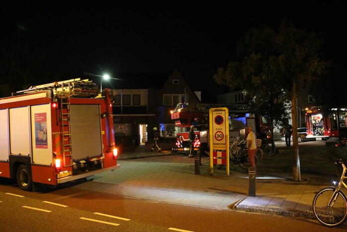 Brandweer controleert schoorsteen