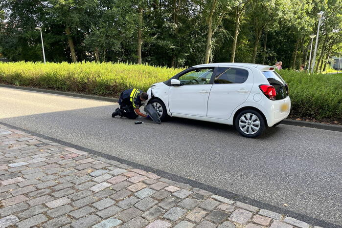 Weer scooterrijder aangereden op beruchte rotonde