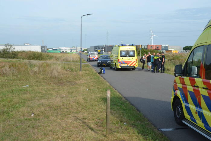 Fietser ernstig gewond bij botsing met auto