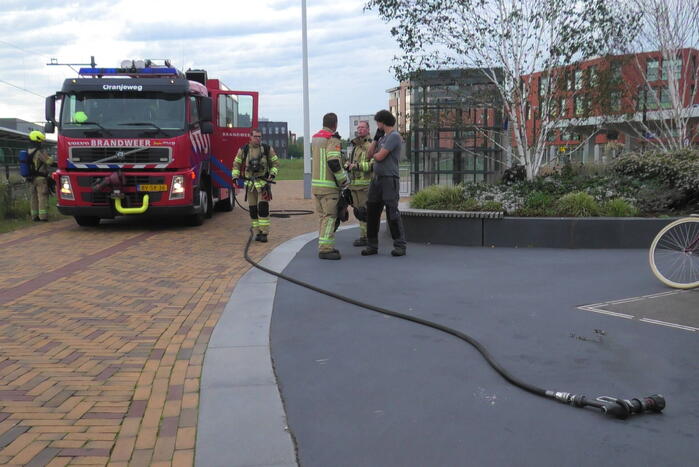 Rieten fietsmand in vlammen opgegaan