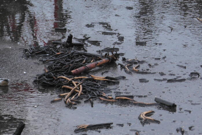 Rieten fietsmand in vlammen opgegaan