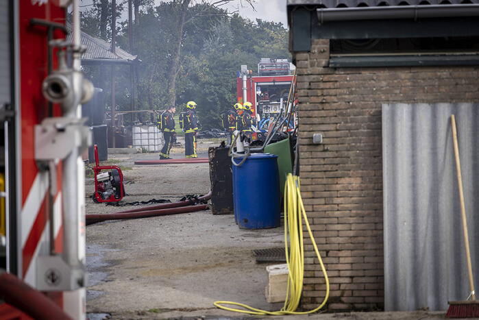Flinke brand in schuur en hooibalen