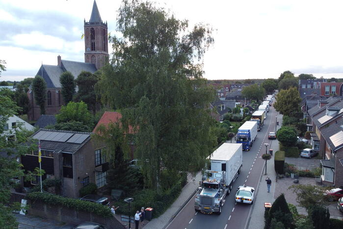 Konvooi met hulpmiddelen vertrokken naar Oekraïne