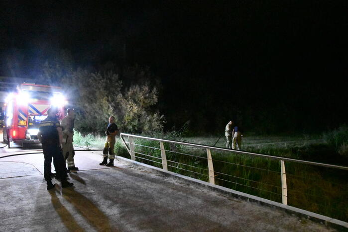 Bermbrand snel onder controle