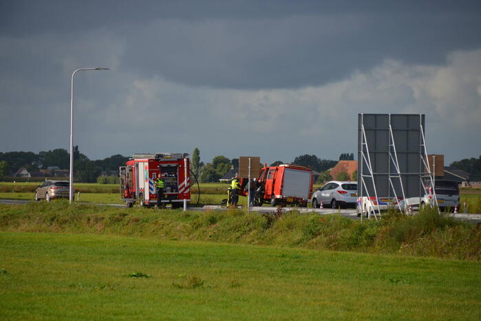 Brand is bestelbus zorg voor flinke file