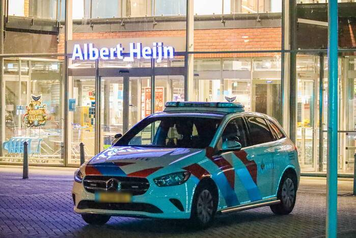 Twee jonge overvallers gezocht na overval Albert Heijn