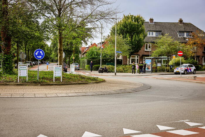 Scooterrijder aangereden door auto