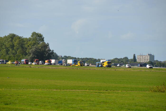 Gewonde bij aanrijding met lijnbus en auto