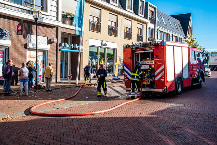 Albert Heijn-supermarkt ontruimd vanwege brandlucht