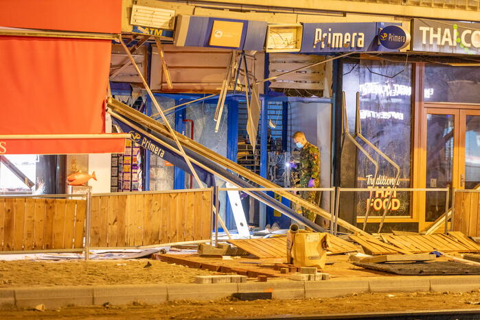 Ravage na plofkraak bij Primera