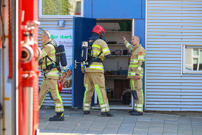 Brand op dak van Basisschool de Dukdalf
