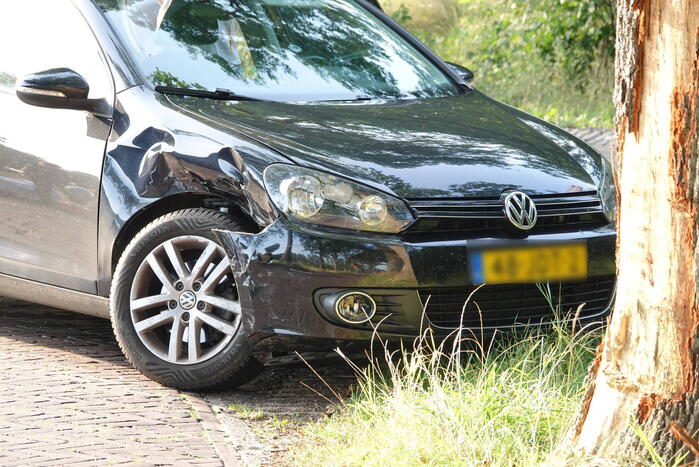 Persoon gewond bij aanrijding op kruising