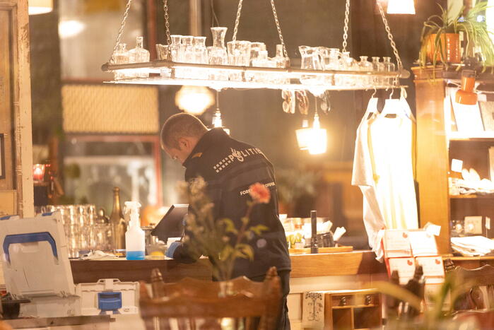 Restaurant overvallen, daders op de vlucht